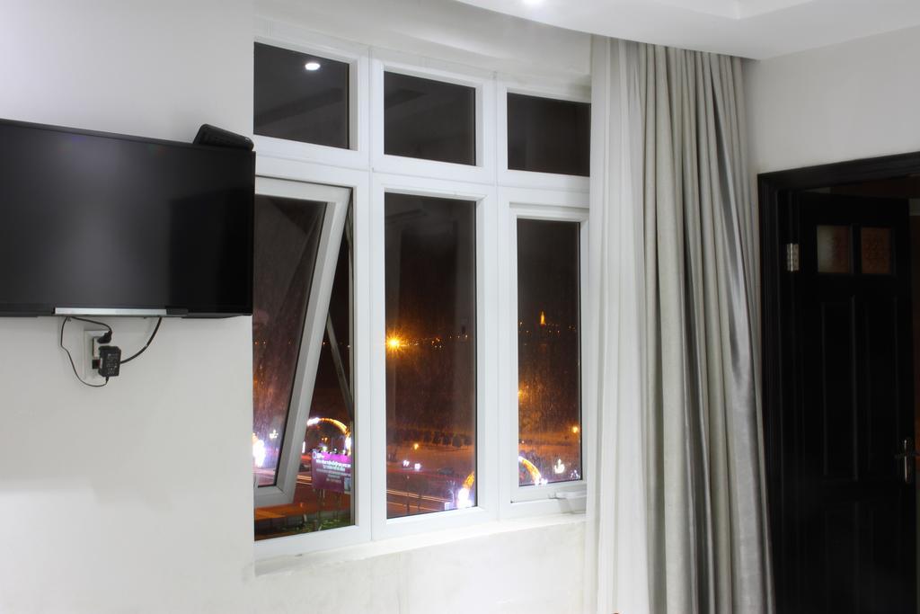 Misa Hotel Da Nang Zewnętrze zdjęcie
